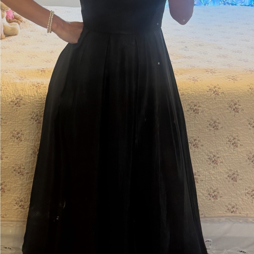 Elegant Black Evening Gown